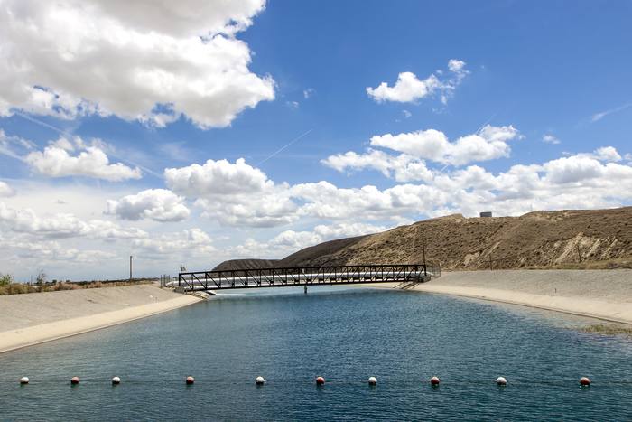 The Cross Valley Canal